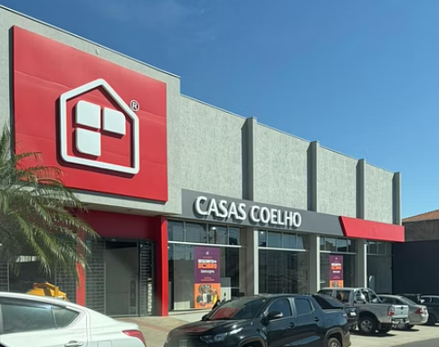Fachada da loja Casas Coelho em Alfenas
